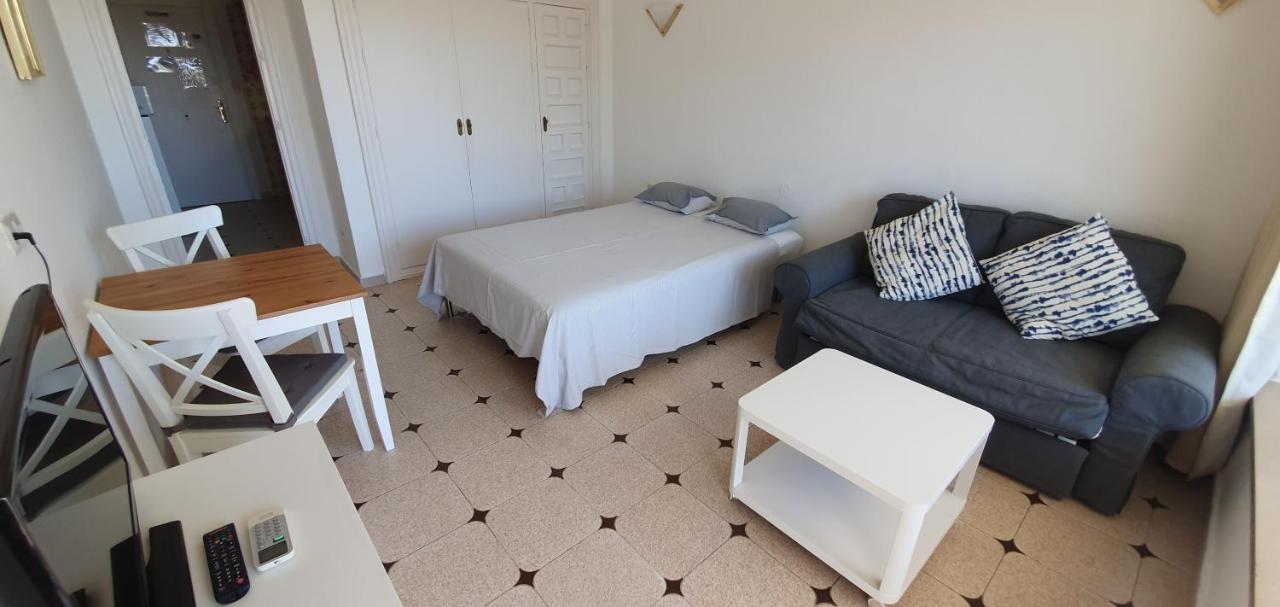 Carihuela Park Palace - Cocasa Daire Torremolinos Dış mekan fotoğraf