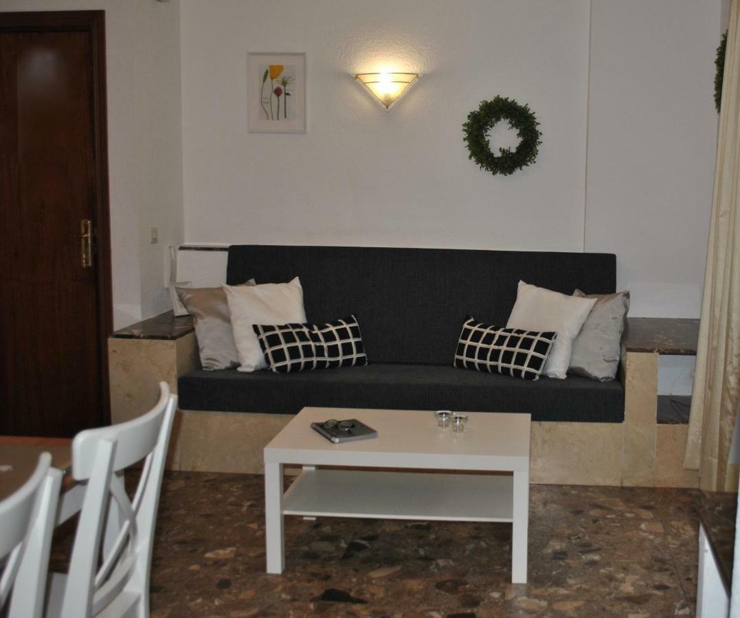 Carihuela Park Palace - Cocasa Daire Torremolinos Dış mekan fotoğraf