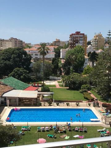 Carihuela Park Palace - Cocasa Torremolinos Dış mekan fotoğraf